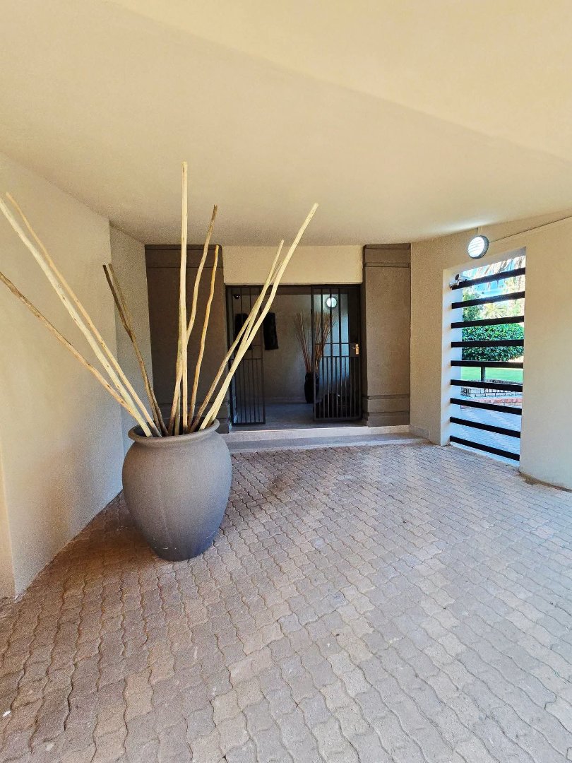 5 Bedroom Property for Sale in Irene Park North West